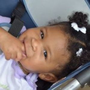 Meet your Posher, Makeda